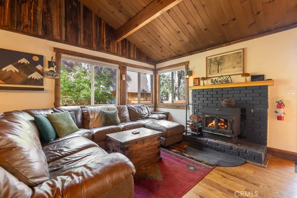 Additional image 7 of 212 Moreno Ave, Sugarloaf, CA 92386