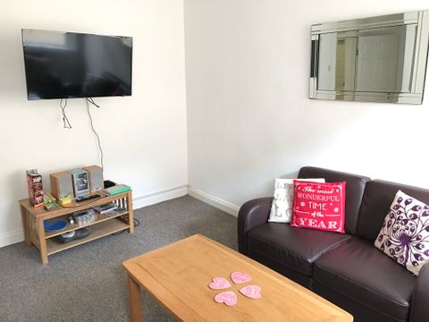 Liverpool L1, Room to rent