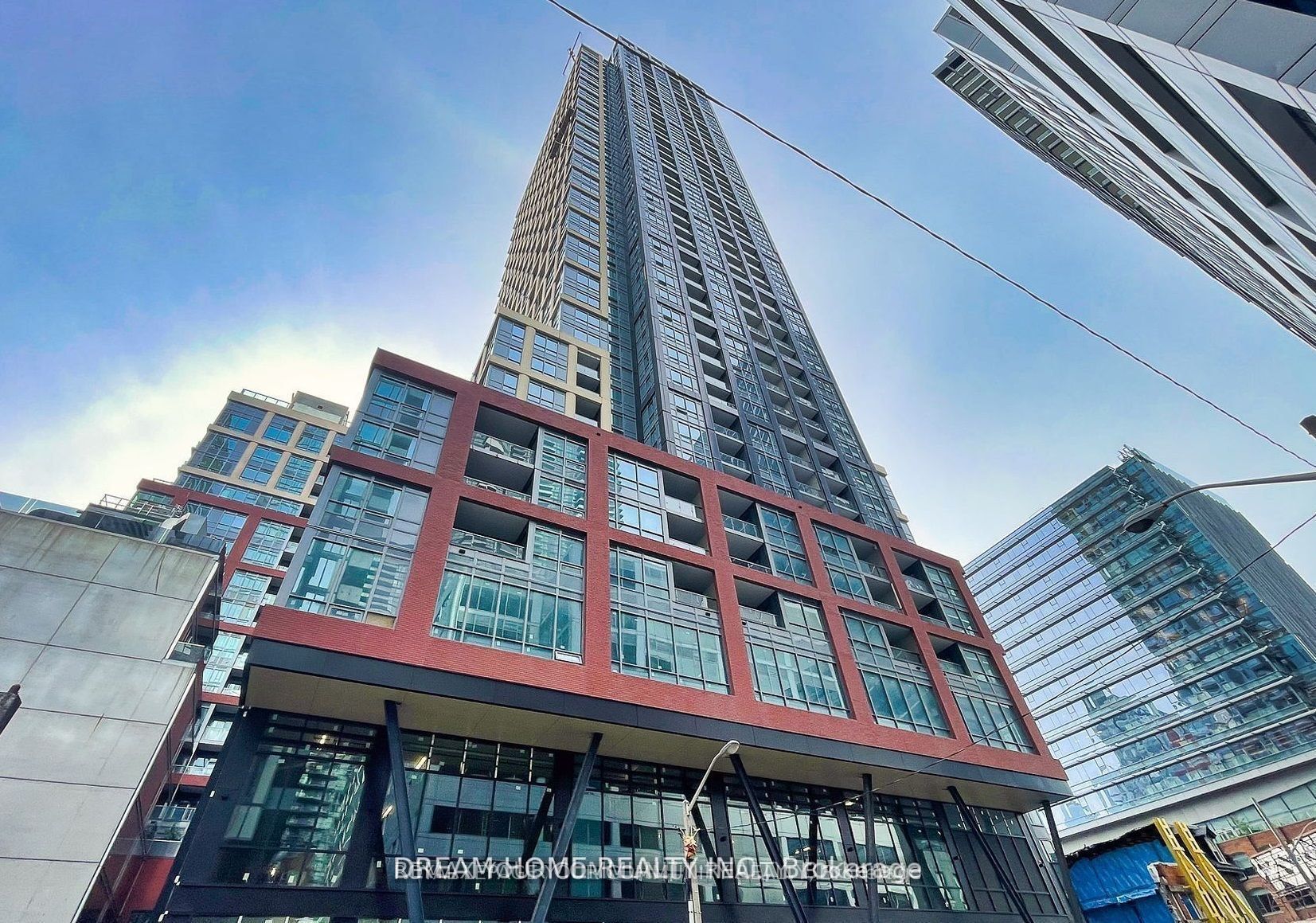 1911-108 Peter Street, Toronto, ON, M5V 0W2