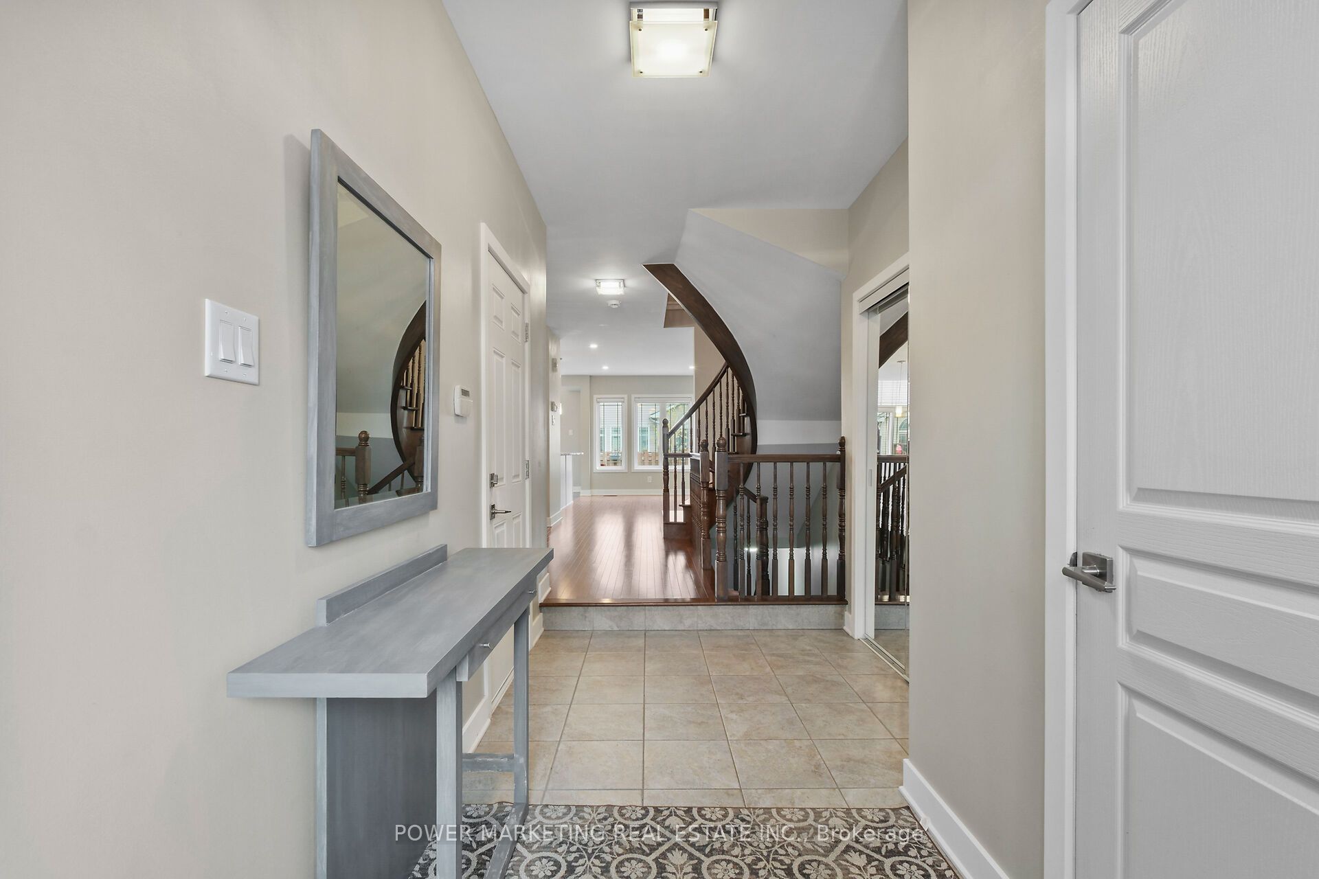 Additional image 4 of 311 Travis Street, Ottawa, ON, K1W 0E5
