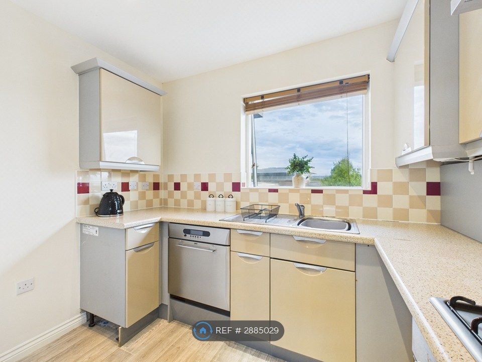 Additional image 20 of 2 bed flat to rentCorinne Court, Cheltenham GL51