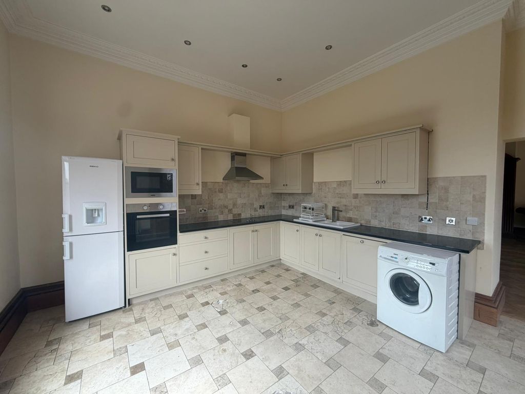 Additional image 7 of 2 bed flat to rentEdith Murphy Close, Leicester LE4