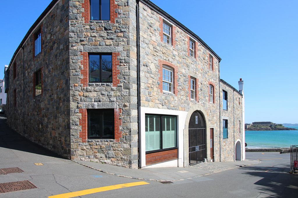 1 bed property to rentHavelet Waters, St Peter Port, Guernsey GY1