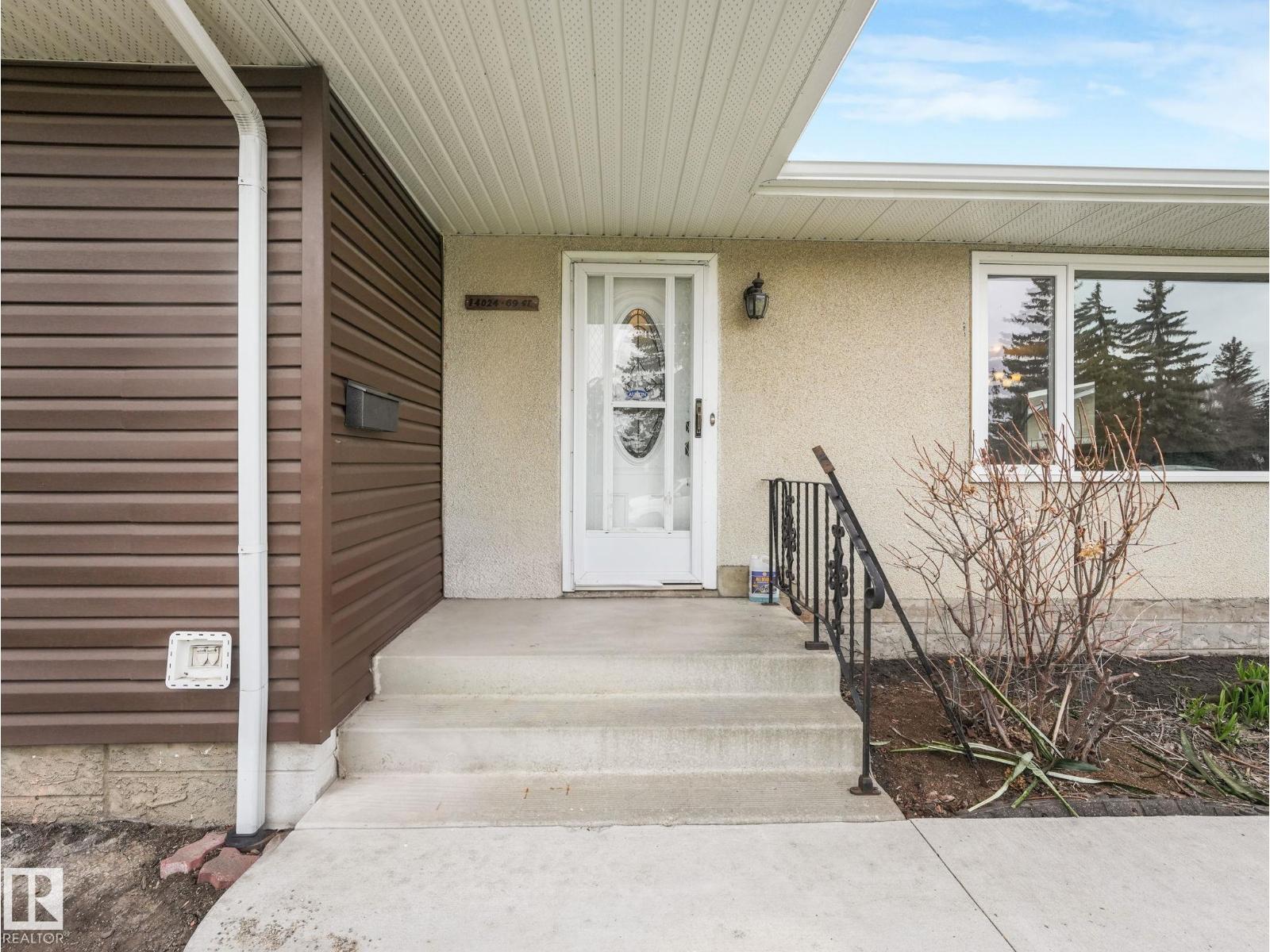 Additional image 2 of 14024 69 Street NW, Edmonton, AB, T5C0H8