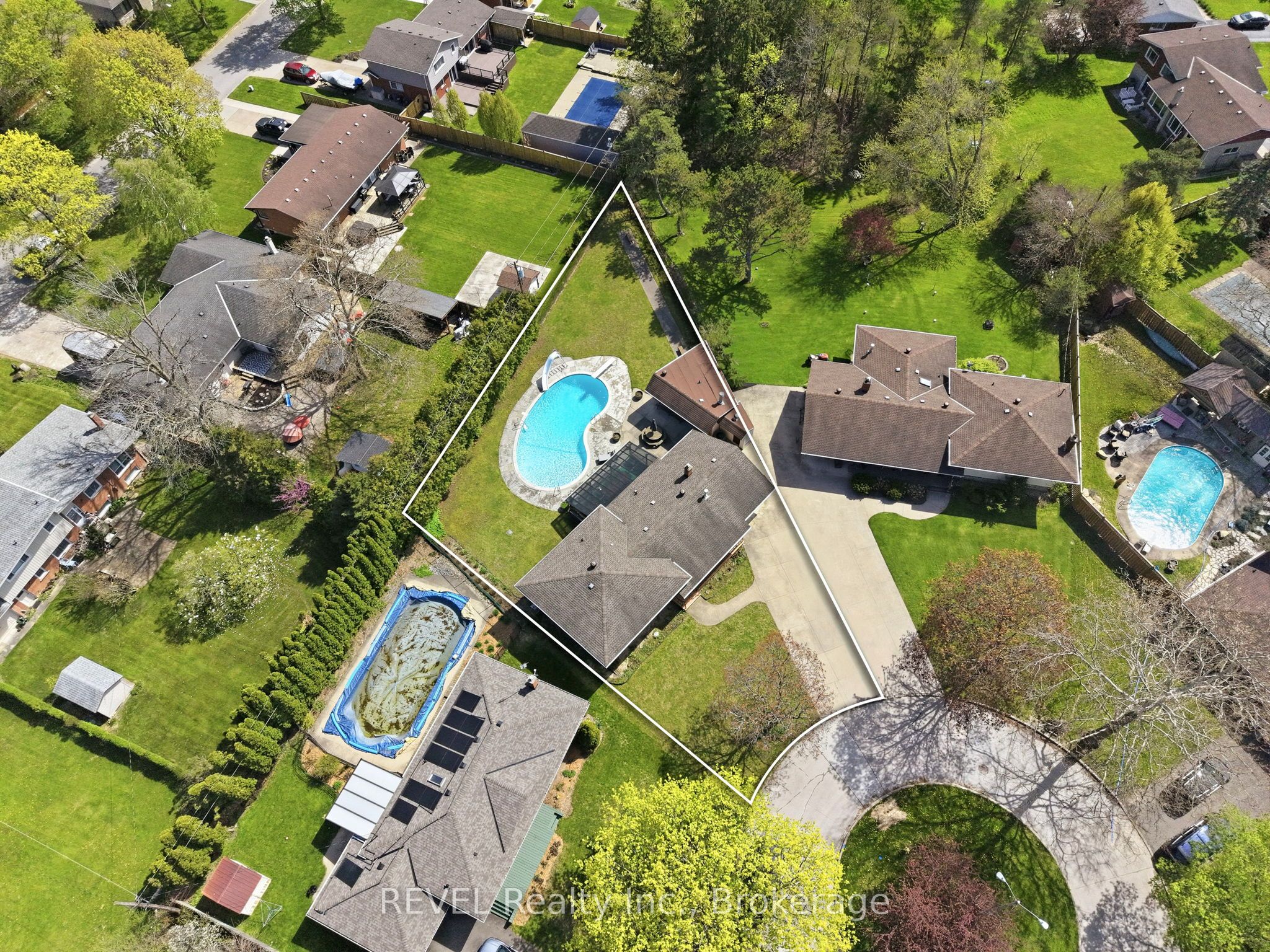 Additional image 4 of 8 Fernwood Terrace, St. Catharines, ON, L2T 3W5