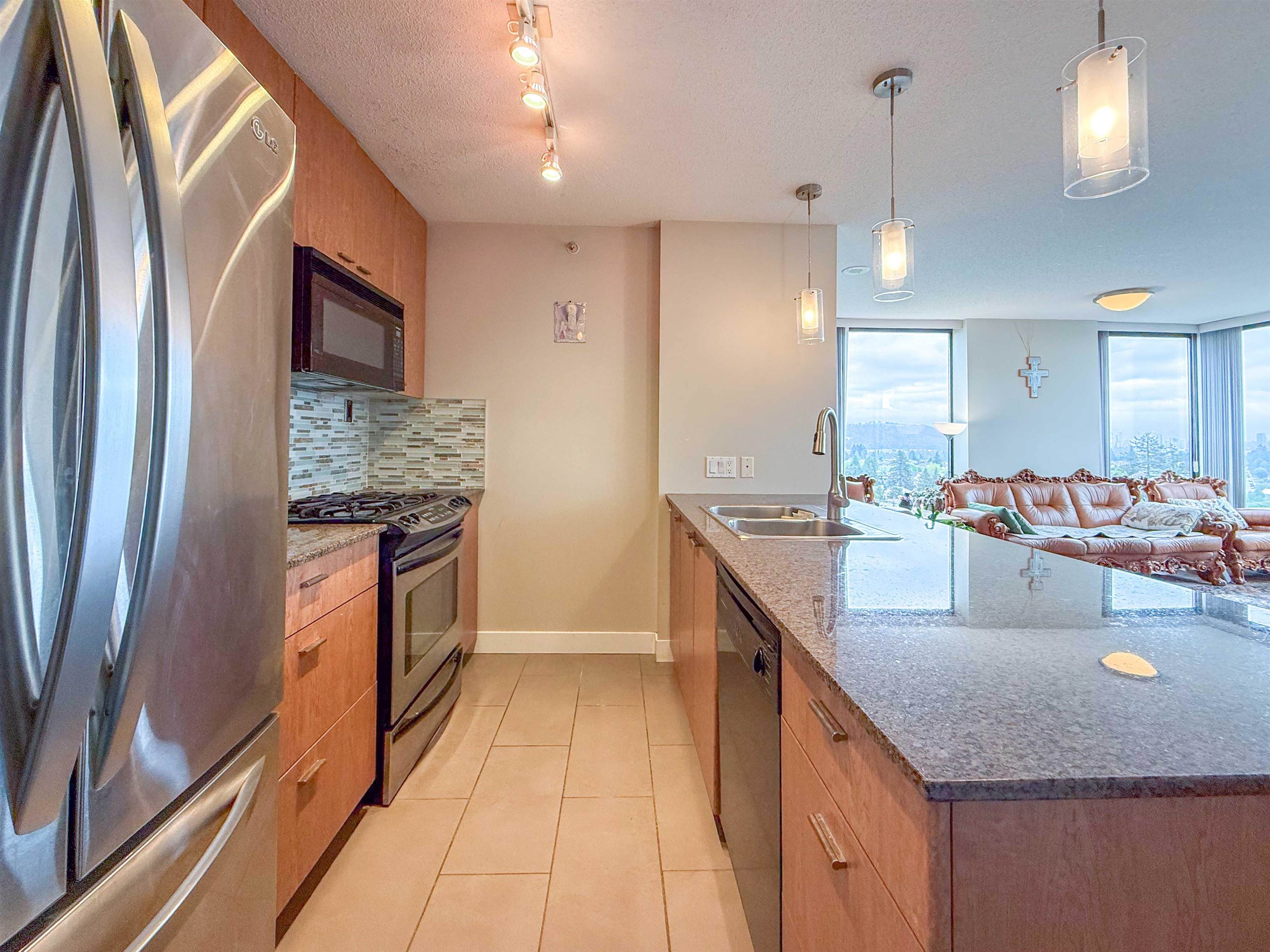 Additional image 2 of 1403-7063 Hall Avenue, Burnaby, BC, V5E 0A5