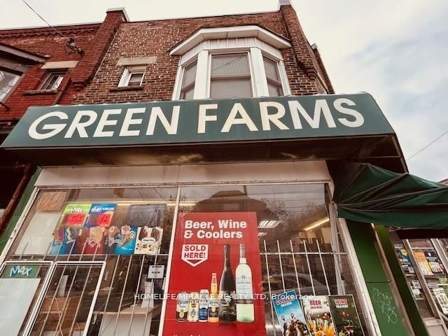 1364 Bathurst Street, Toronto, ON, M5R 3H7