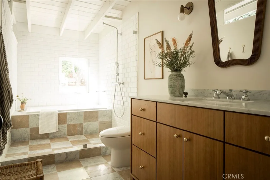 Additional image 20 of 1753 Redcliff Street, Los Angeles, CA 90026