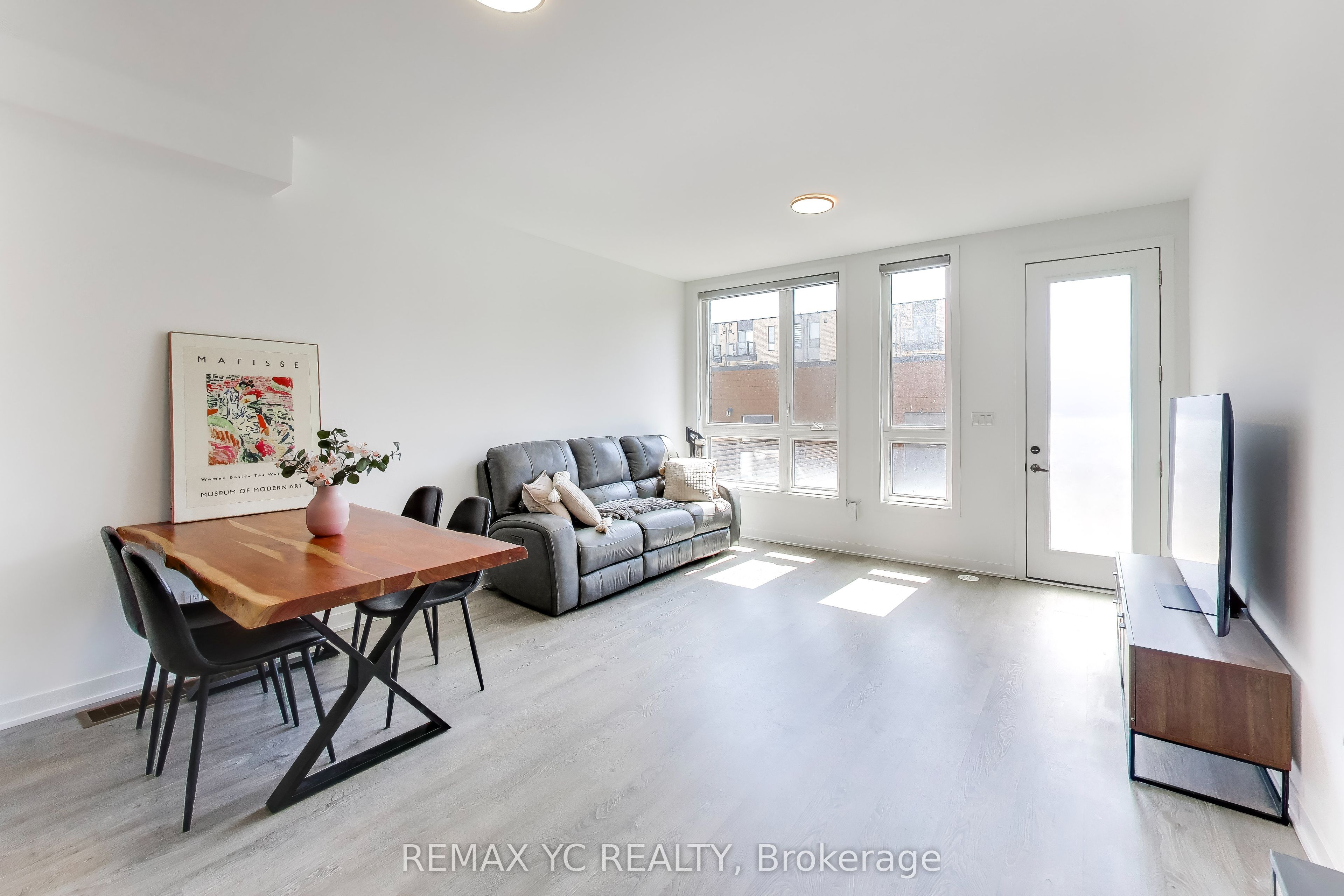Additional image 4 of 18 Deep Roots Terrace, Toronto, ON, M6A 0G1
