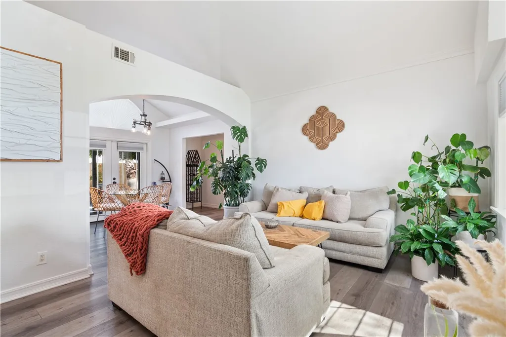 274 Morning Sky Dr, Perris, CA 92571 photo 5