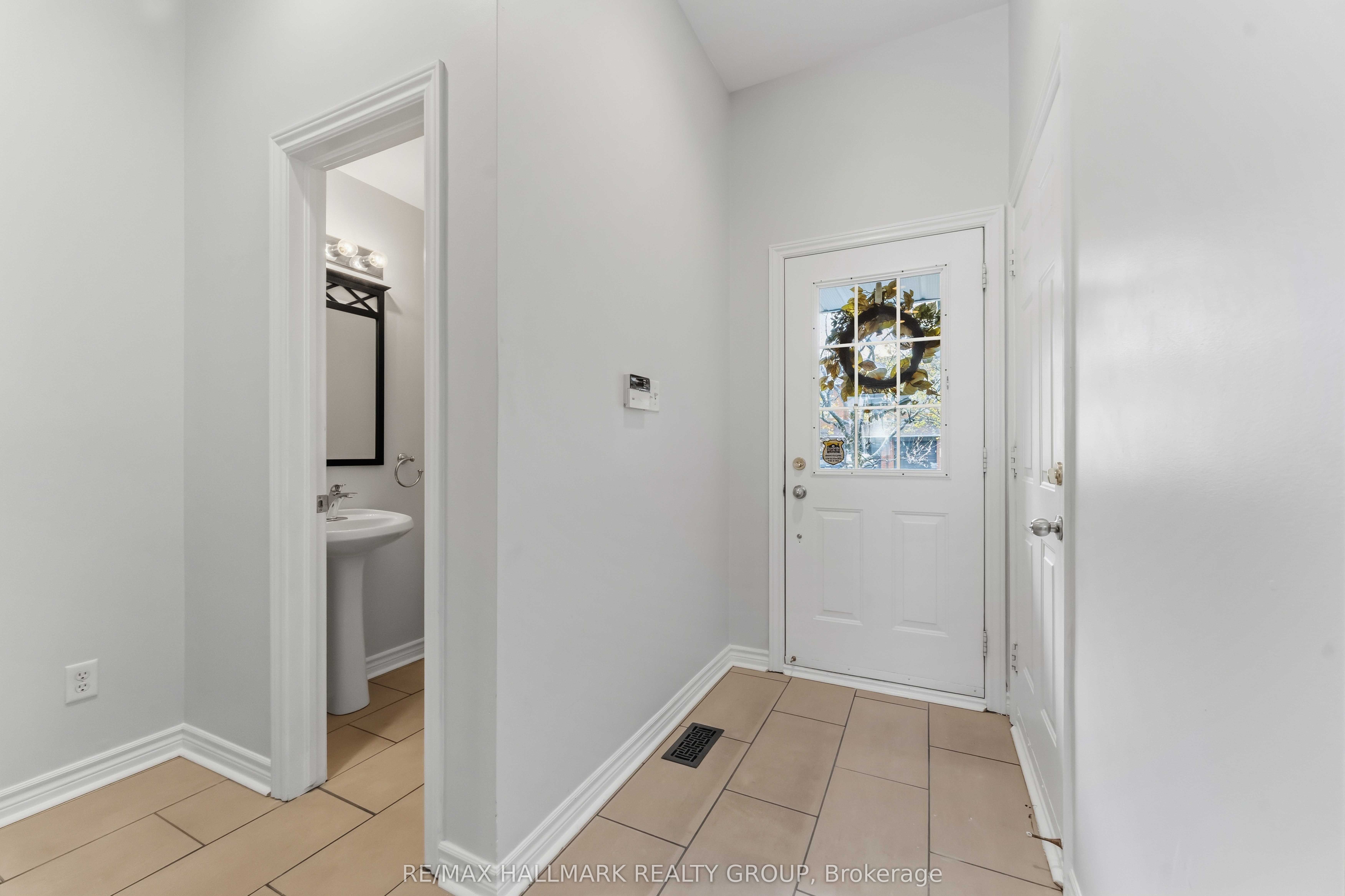 Additional image 3 of 2087 Hiboux Street, Ottawa, ON, K4A 4J7