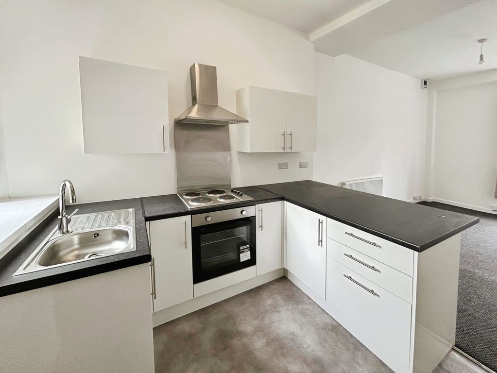 Additional image 4 of 1 bed flat to rentHigh Street, Fleur De Lis, Blackwood NP12