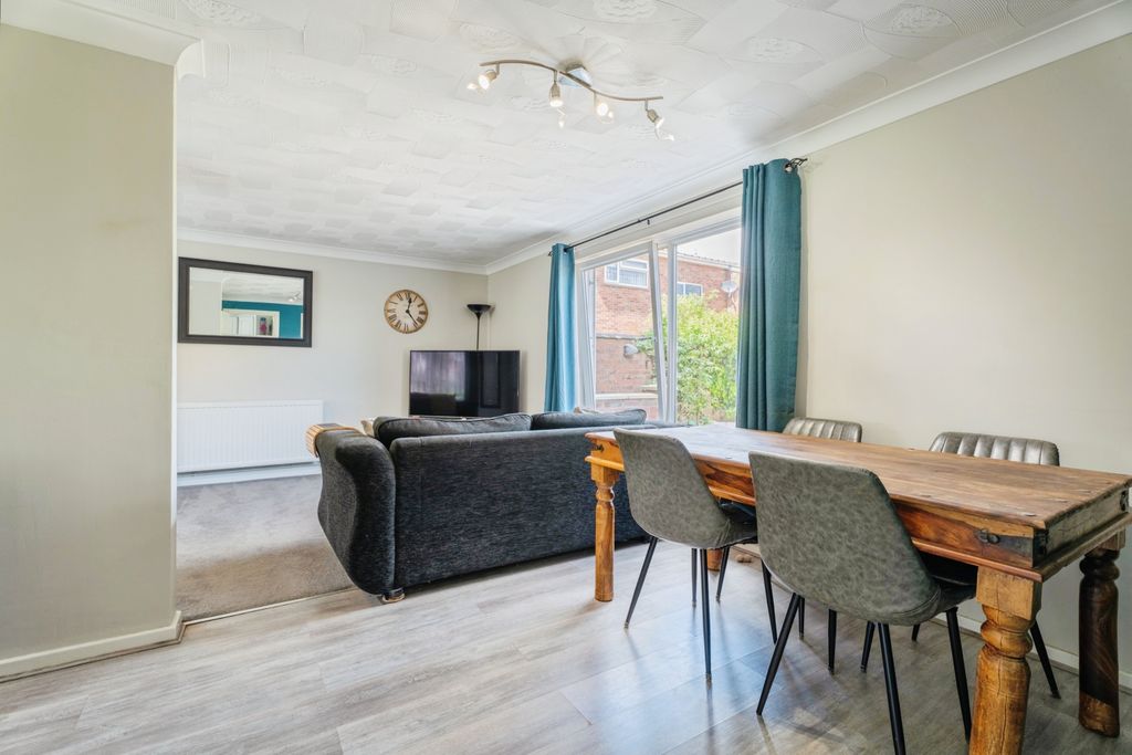 Additional image 9 of 3 bed terraced house for saleYork Close, Bury St. Edmunds IP33