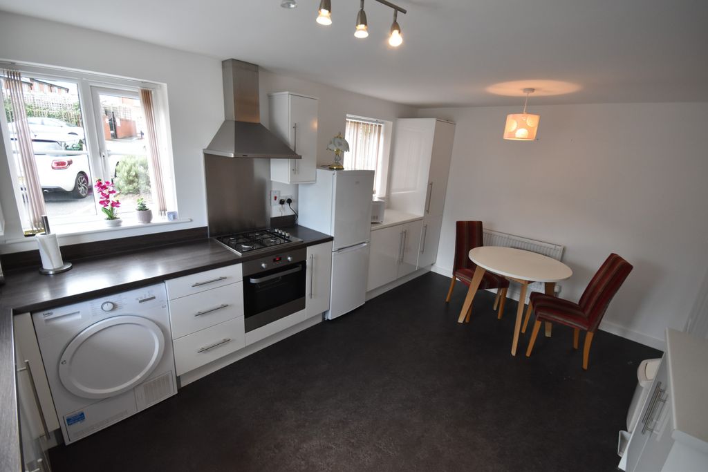 Additional image 4 of 3 bed semi-detached house to rentNant Garw, Cobden Mill, Wrexham LL13