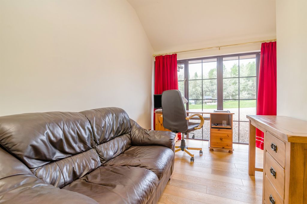 Additional image 10 of 8 bed bungalow for saleLlandenny, Usk, Monmouthshire NP15