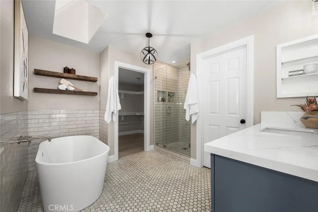 Additional image 104 of 2212 Sea Ridge Dr, Signal Hill, CA 90755