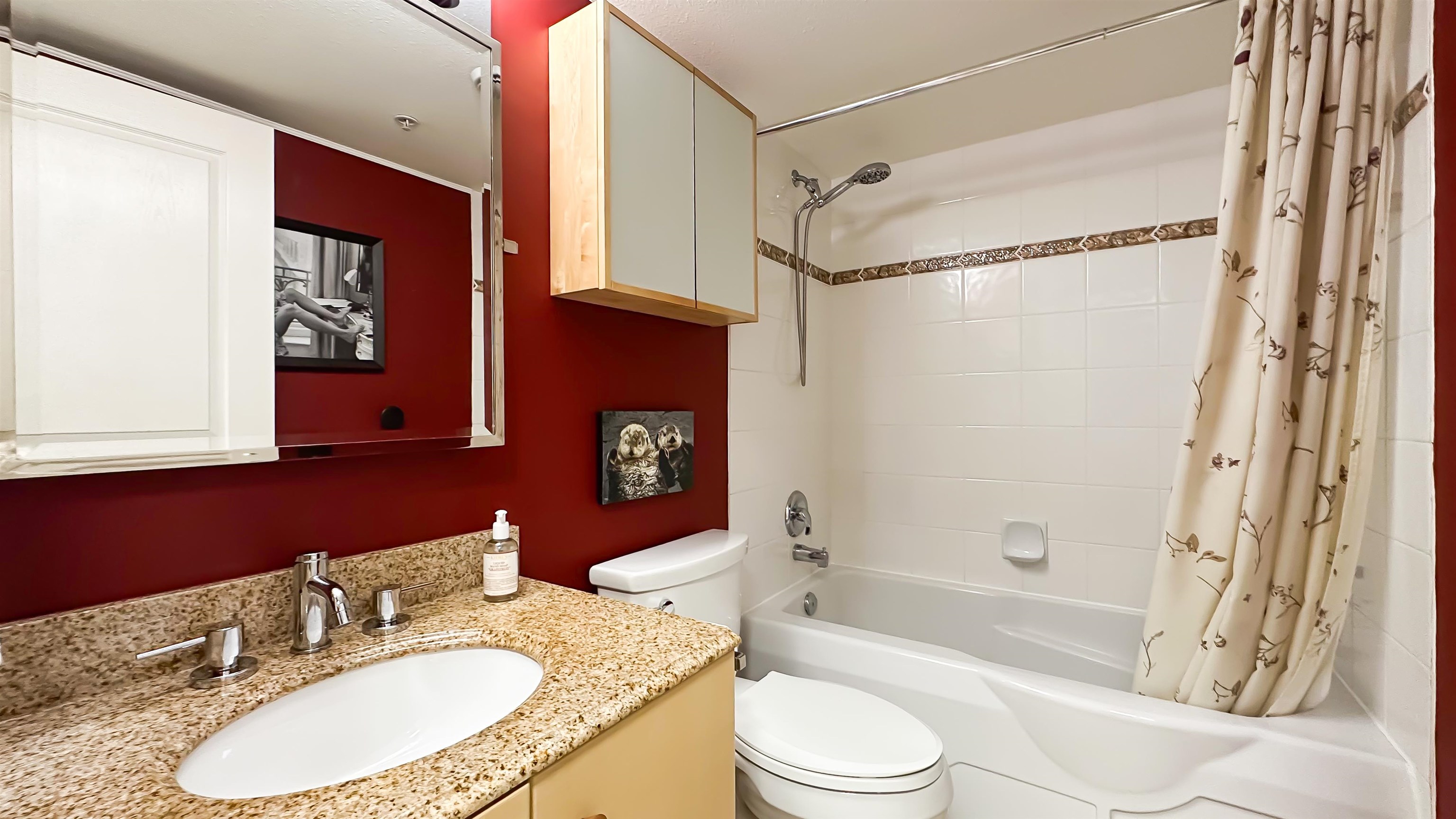 Additional image 5 of 204-2628 Yew Street, Vancouver, BC, V6K 4T4