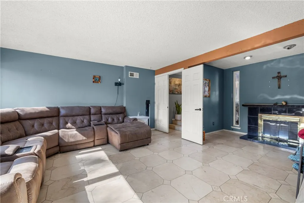 Additional image 9 of 108 S Shakespeare St, Anaheim, CA 92806