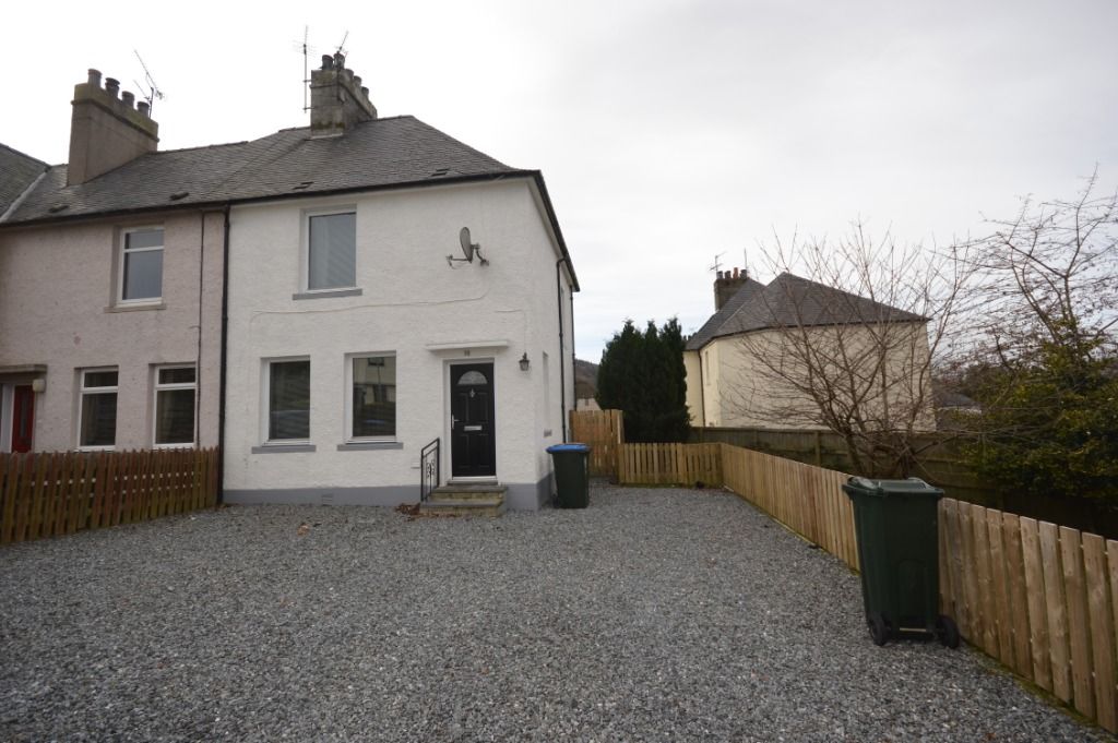 3 bed semi-detached house to rentHall Park, Abernethy PH2