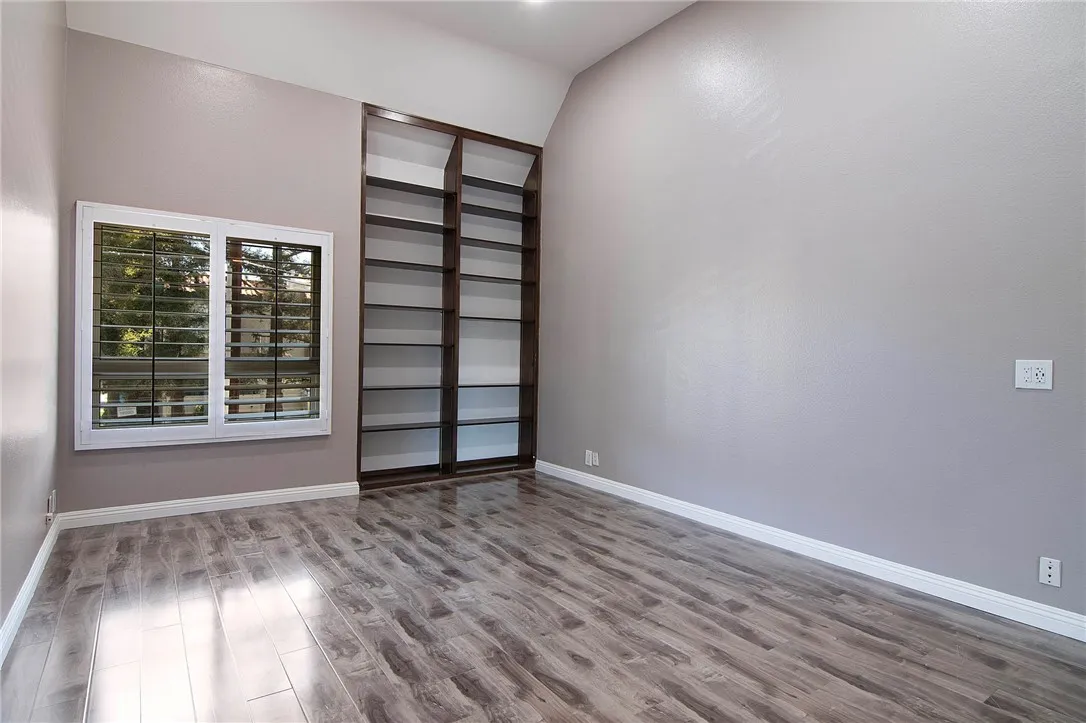 Additional image 49 of 5401 Zelzah Ave Unit 115, Encino, CA 91316
