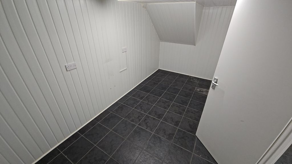 Additional image 2 of 1 bed town house to rentGordon Street, Luton LU1
