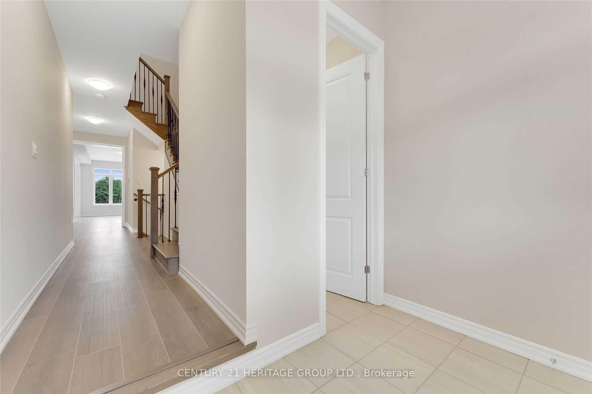 Additional image 3 of 82 Ferragine Crescent, Bradford West Gwillimbury, ON, L3Z 4K2