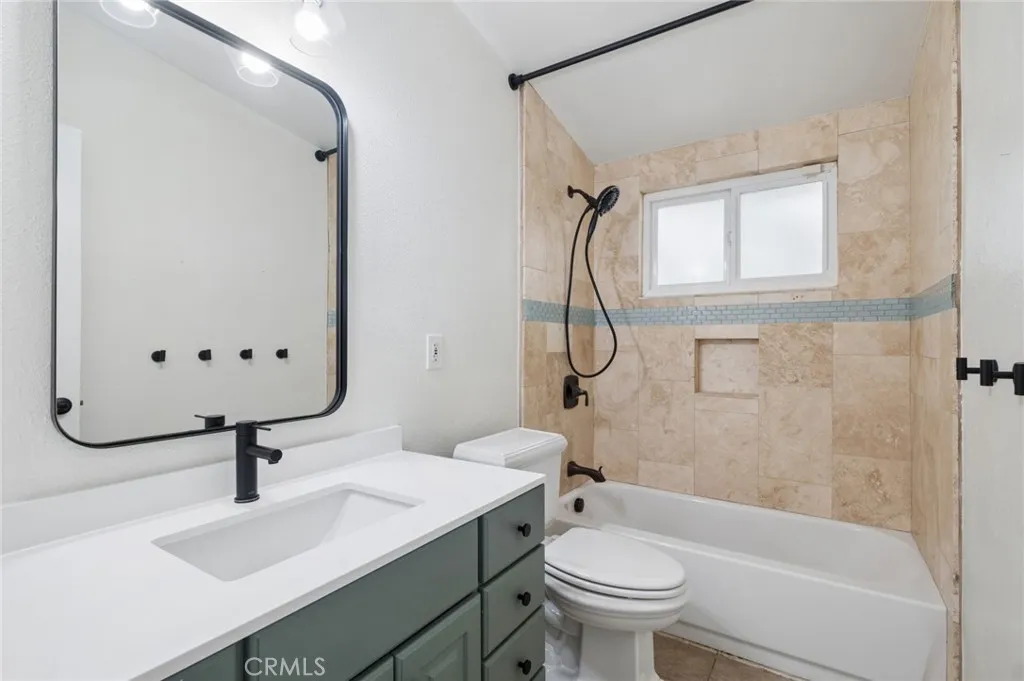 Additional image 65 of 300 Esther Street, Costa Mesa, CA 92627