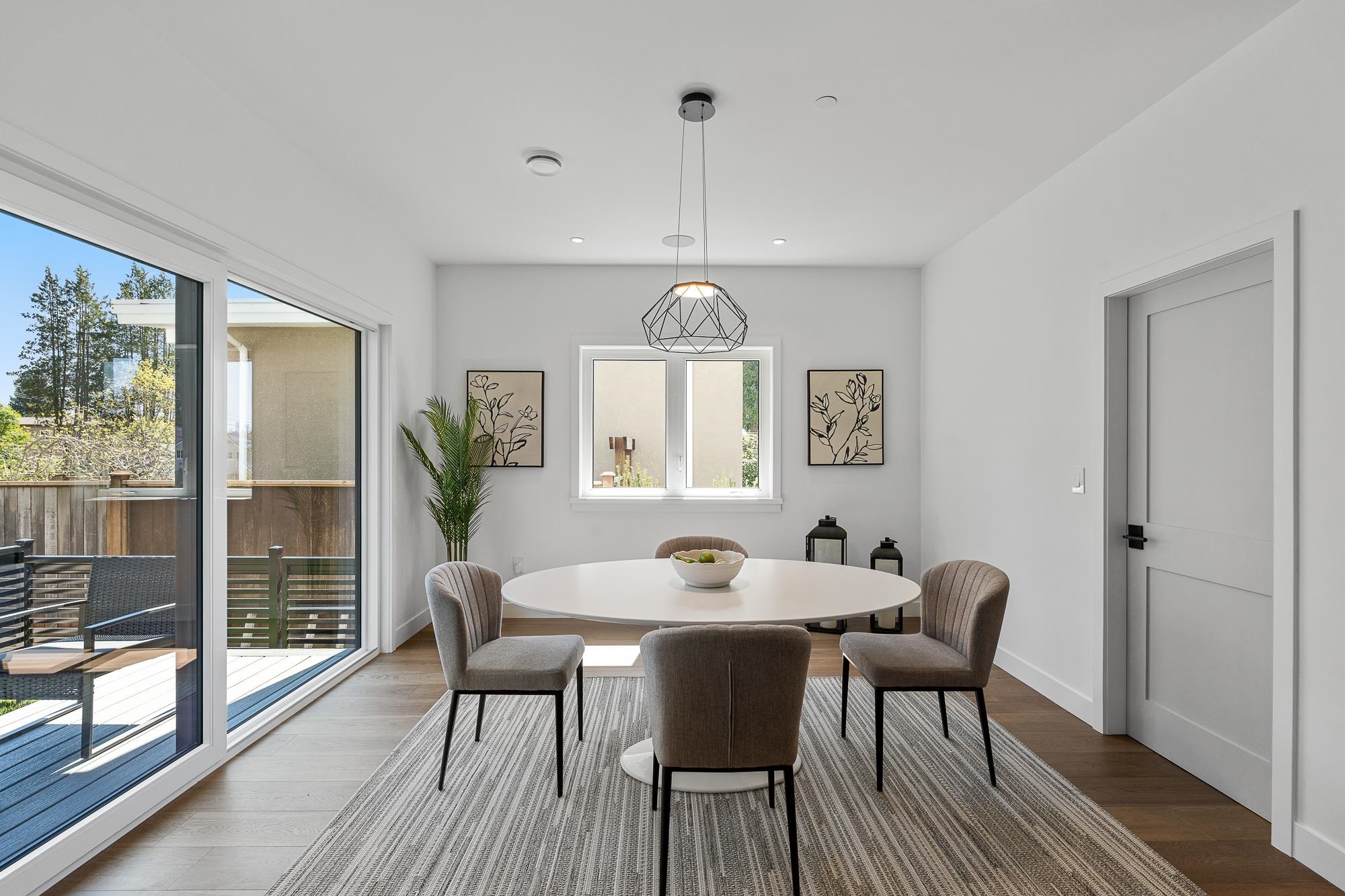 Additional image 6 of 4-1860 Moore Avenue, Burnaby, BC, V5B 4N3