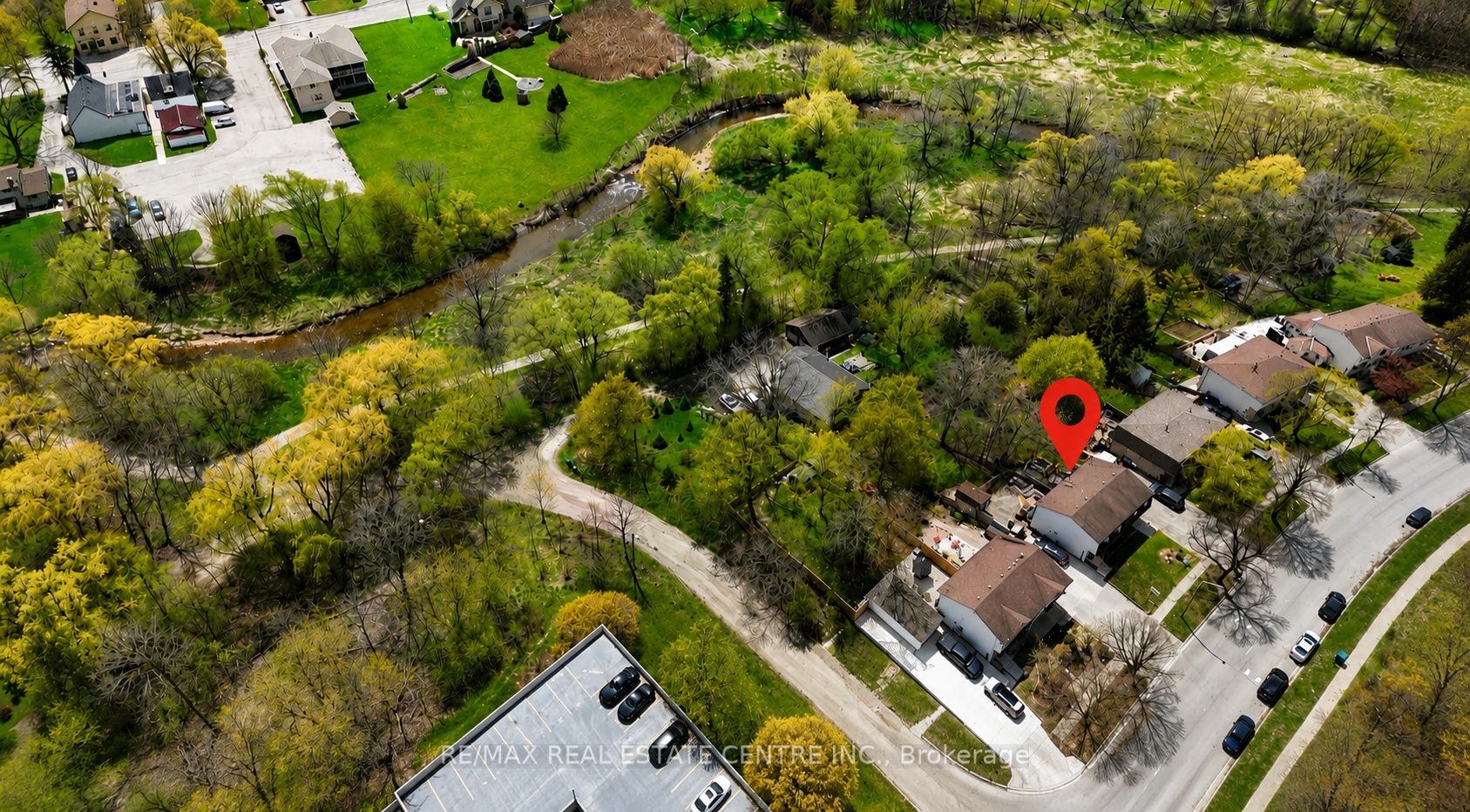 Additional image 2 of 195 Old Carriage Drive, Kitchener, ON, N2P 1H5