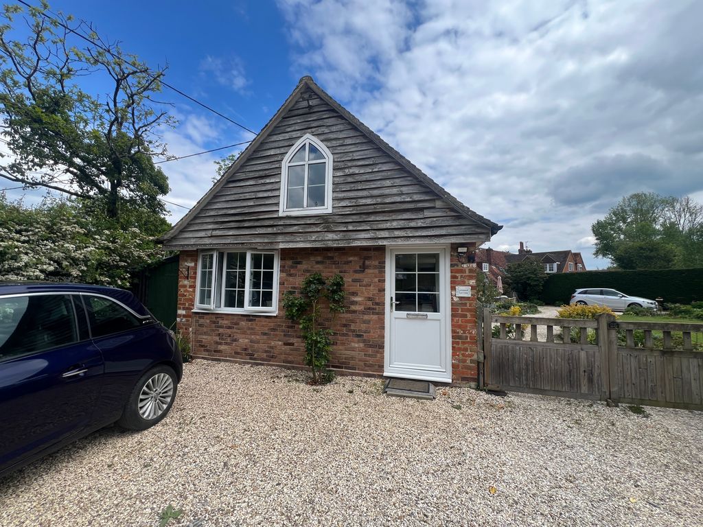1 bed detached house to rentHamstead Marshall, Newbury RG20