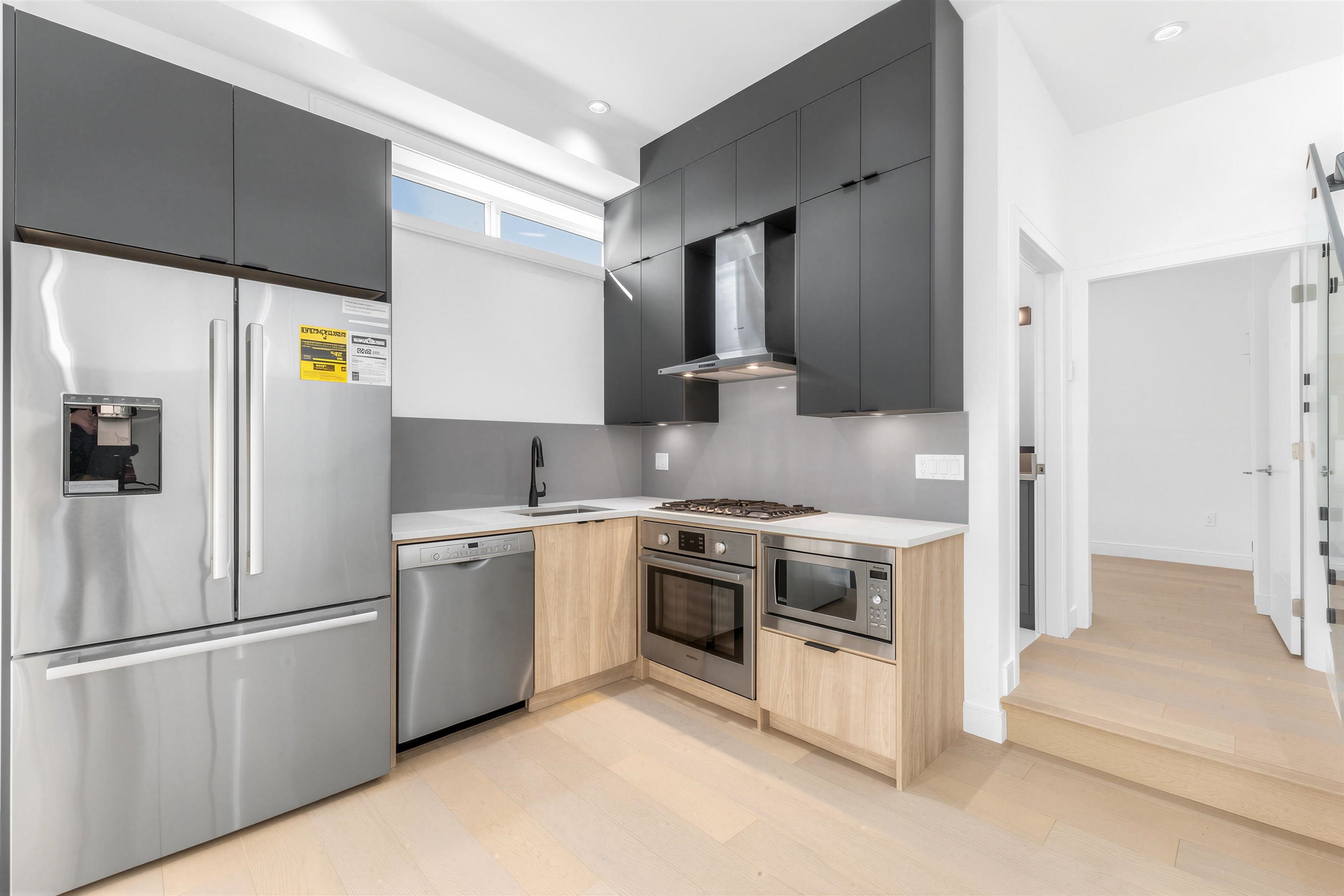 Additional image 4 of 7355 Oak Street, Vancouver, BC, V6P 1V9