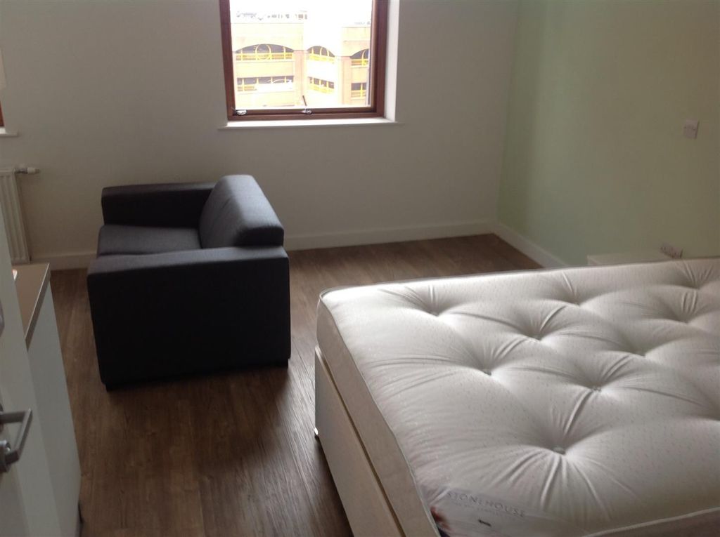 Additional image 2 of Studio to rent2 Moorfields, Liverpool L2
