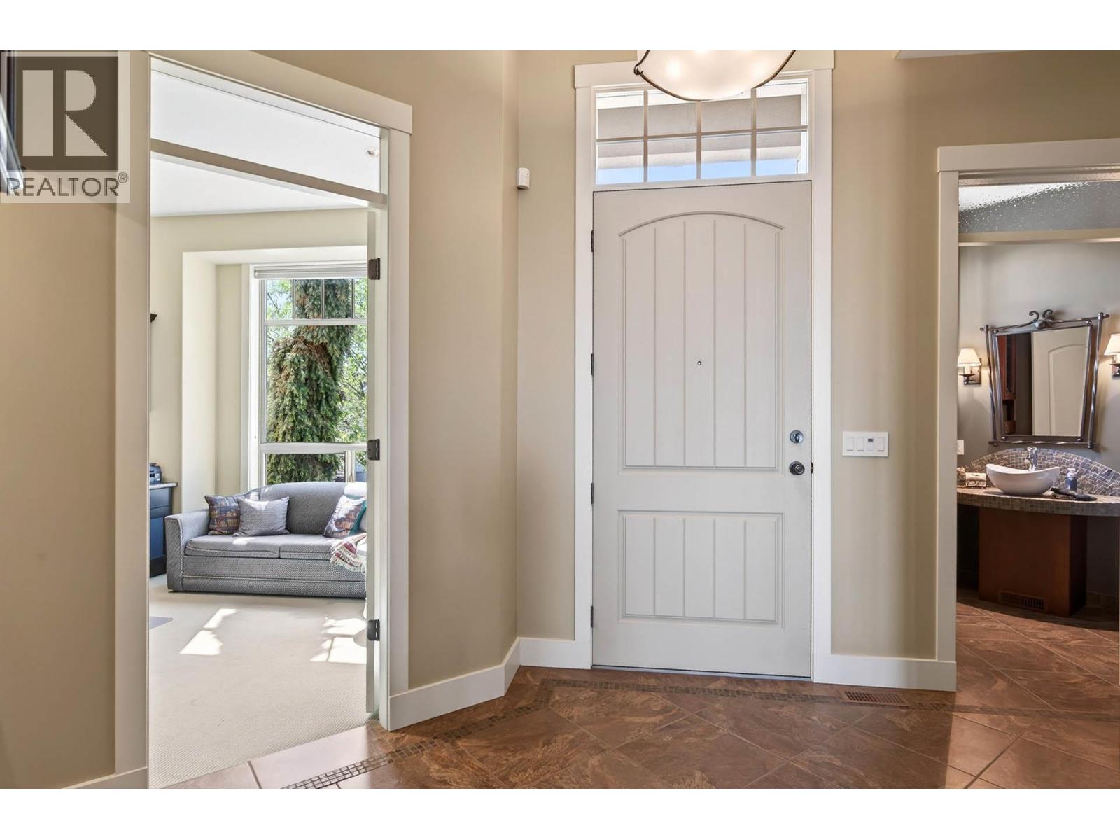 Additional image 2 of 424 Azure Place, Kamloops, BC, V2E2R2