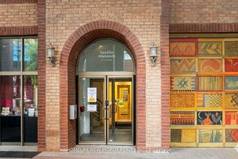Additional image 7 of 2402-55 Centre Avenue, Toronto, ON, M5G 2H5