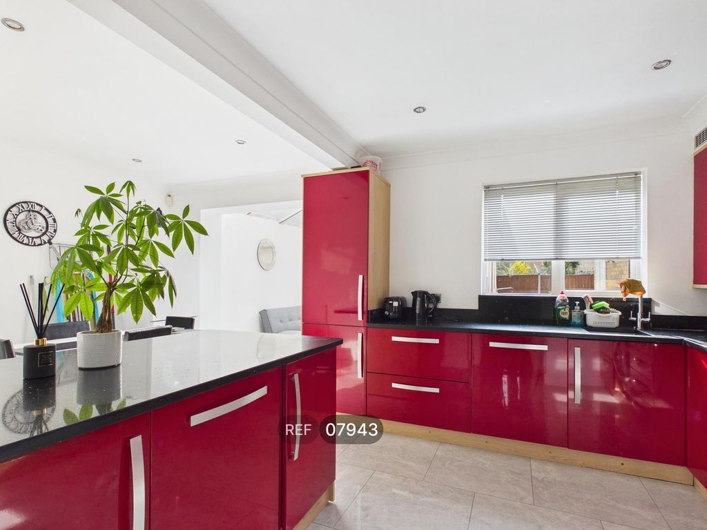 Additional image 2 of 3 bed detached house to rent9, Clement Drive, Peterborough PE2