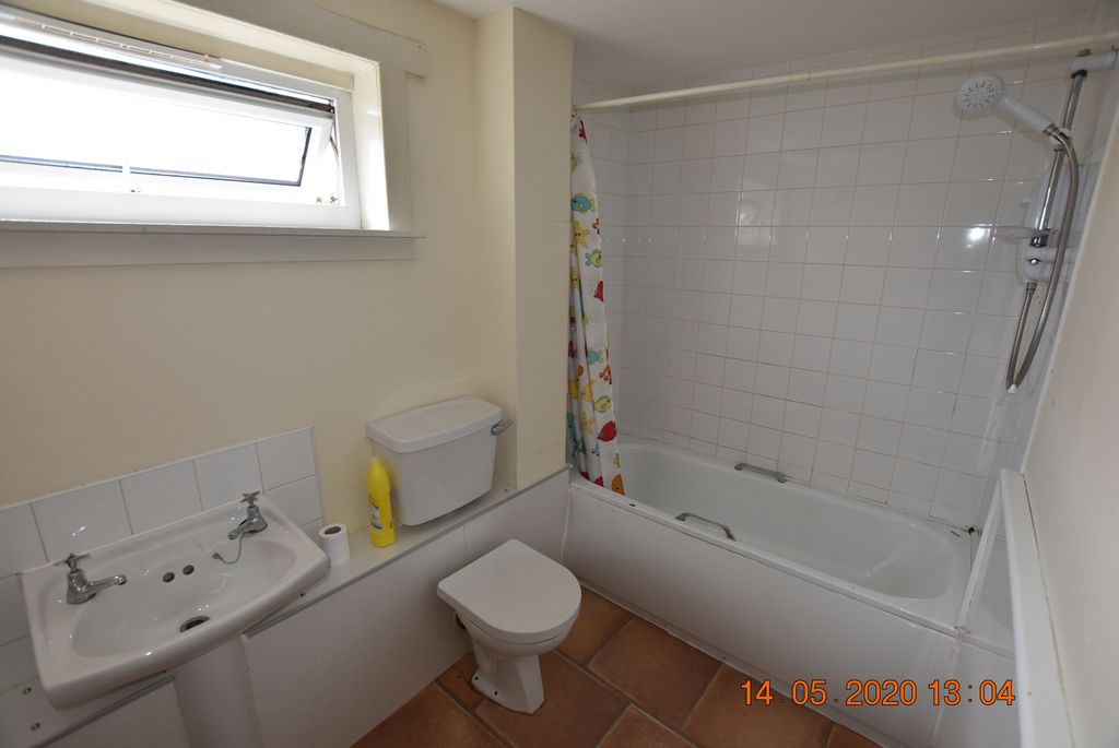 Additional image 4 of 2 bed flat to rent10, Colonsay Street, Perth, Perth And Kinross PH1
