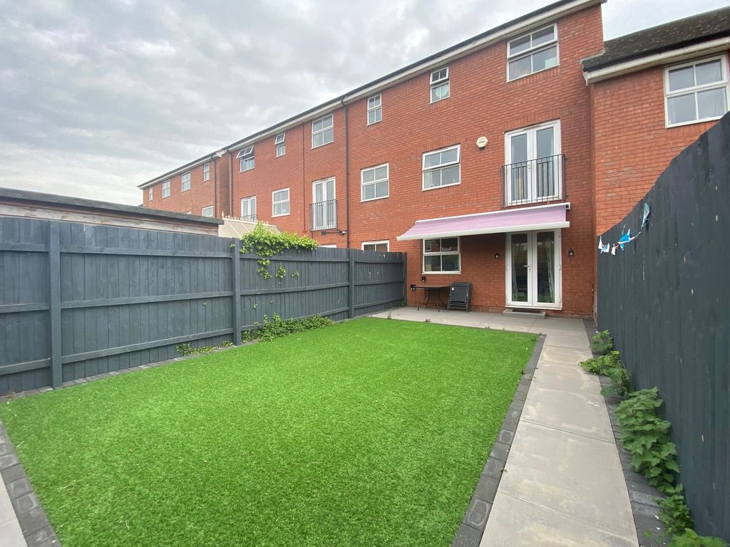Additional image 10 of 4 bed property to rentBarrs Court Road Railway View, Hereford HR1
