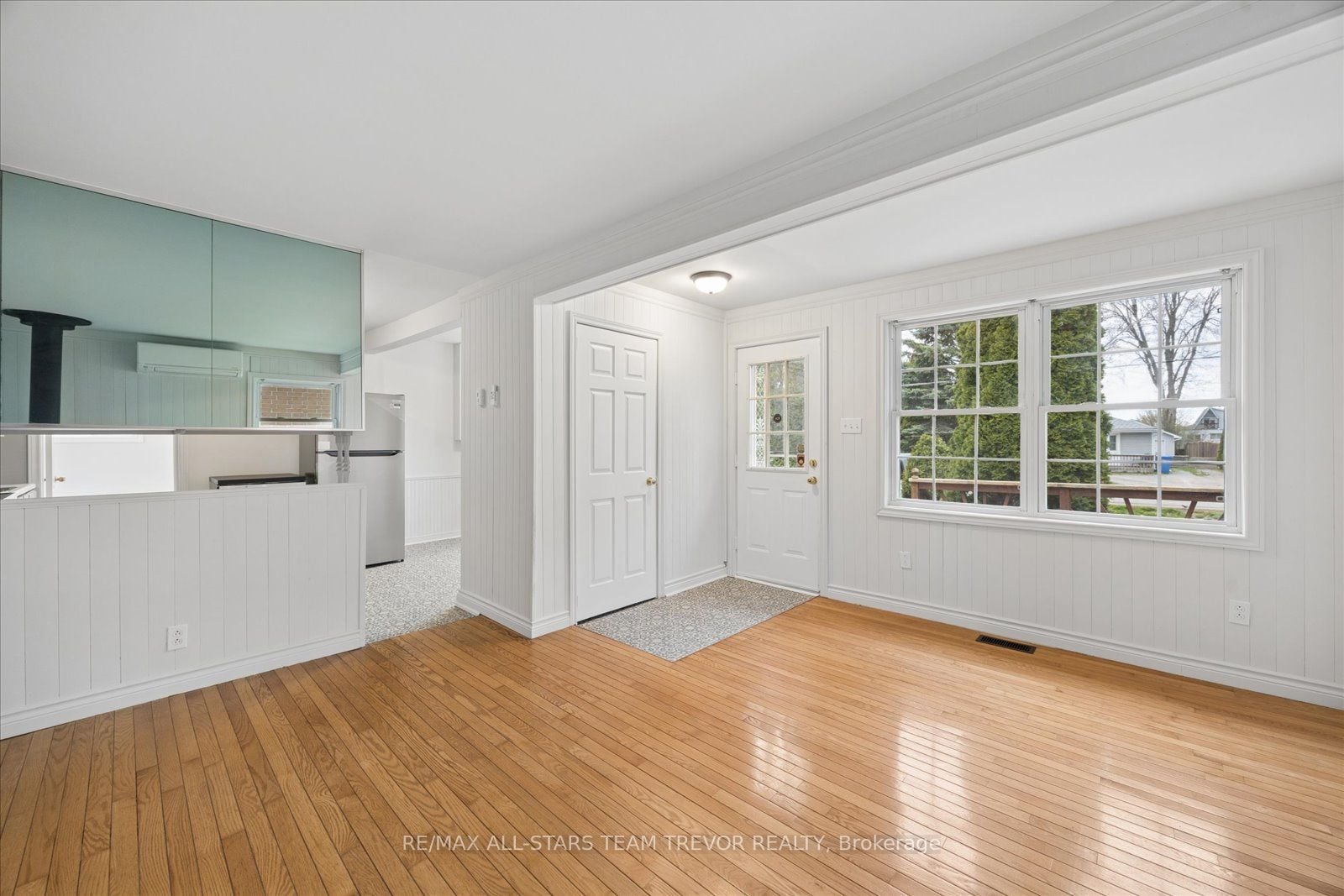 Additional image 5 of 1007 Barton Avenue, Georgina, ON, L4P 3E9