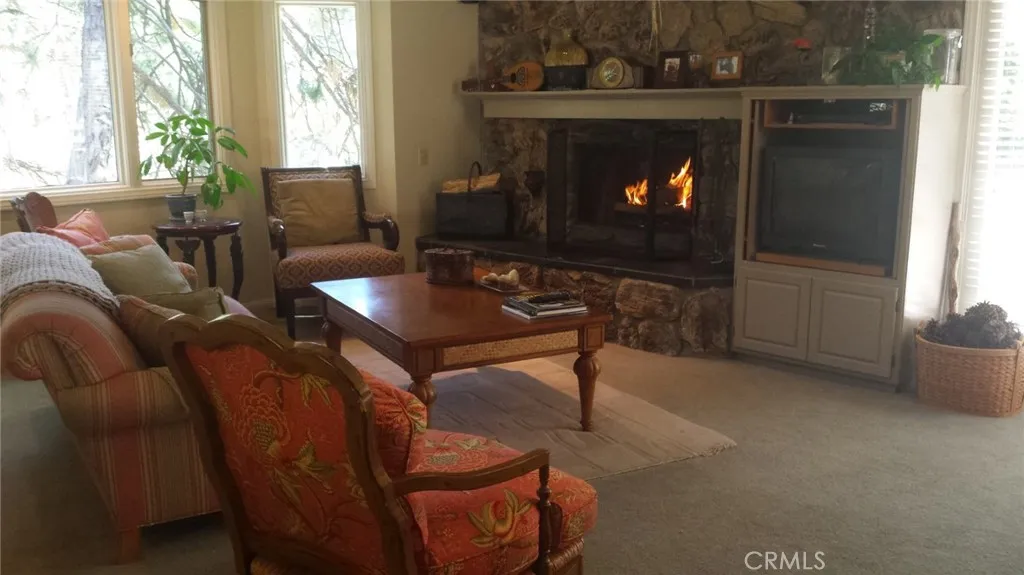 Additional image 5 of 28940 Potomac Dr, Lake Arrowhead, CA 92352