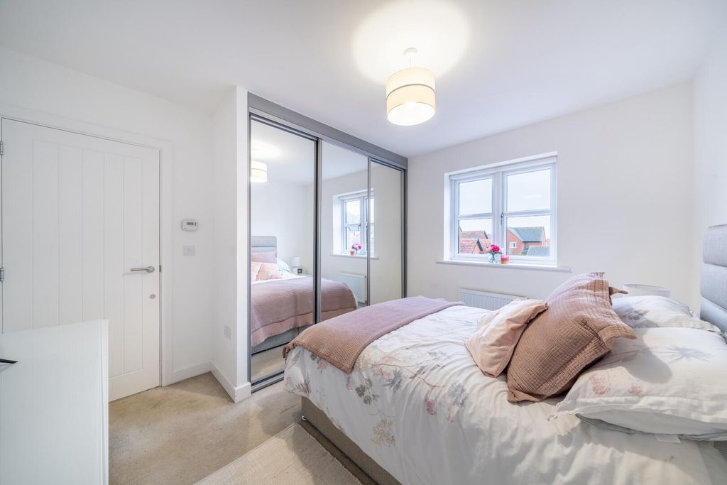 Additional image 10 of 4 bed detached house for saleAlbertine Gardens, Edwalton, Nottingham NG12