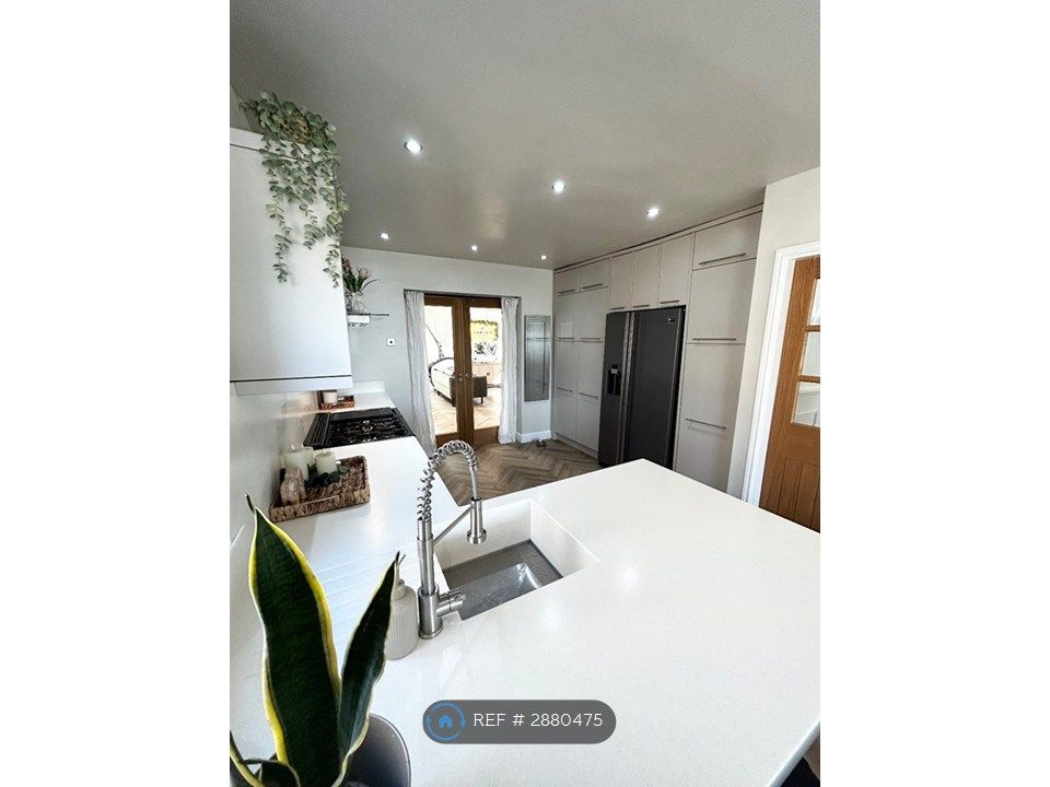 Additional image 12 of 5 bed detached house to rentGrendon Gardens, Darlington DL2