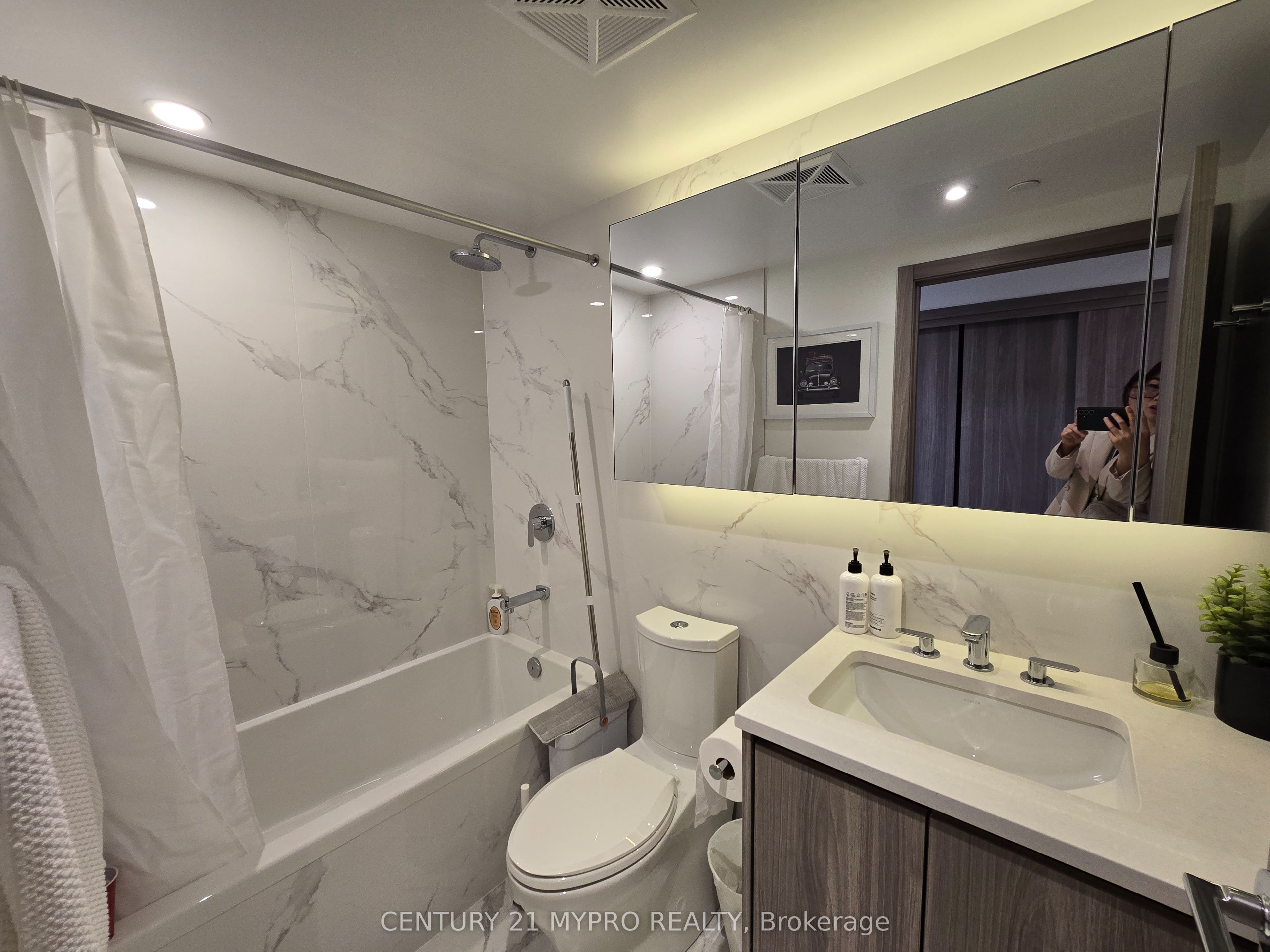 Additional image 4 of 1806-27 Mcmahon Drive, Toronto, ON, M2K 0J2