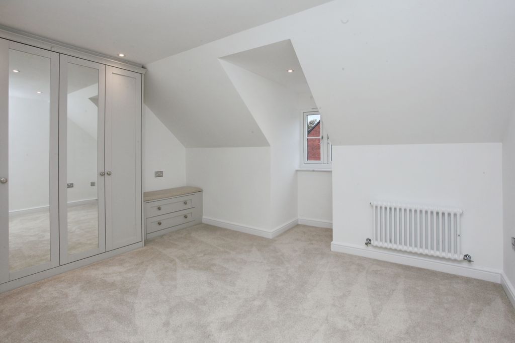 Additional image 51 of 5 bed detached house for saleMons Close, Newport NP20