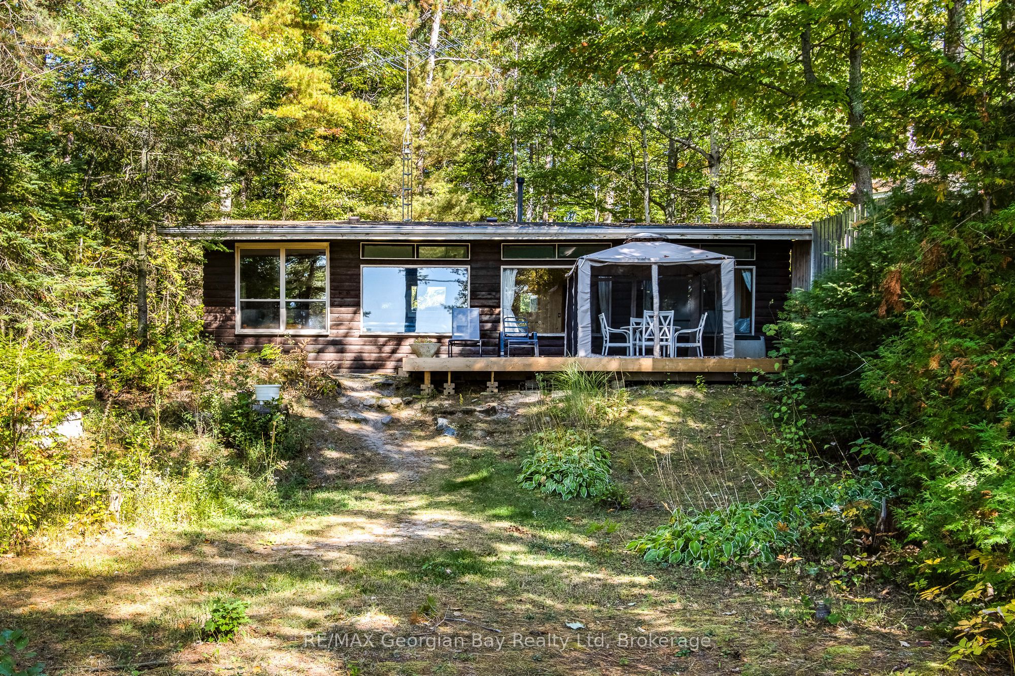 100 Nottawaga Drive, Tiny, ON, L0L 2J0