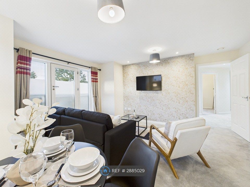 Additional image 2 of 2 bed flat to rentCorinne Court, Cheltenham GL51