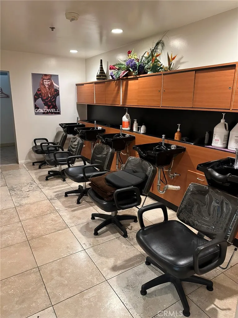 Additional image 36 of , Los Angeles, CA 90071