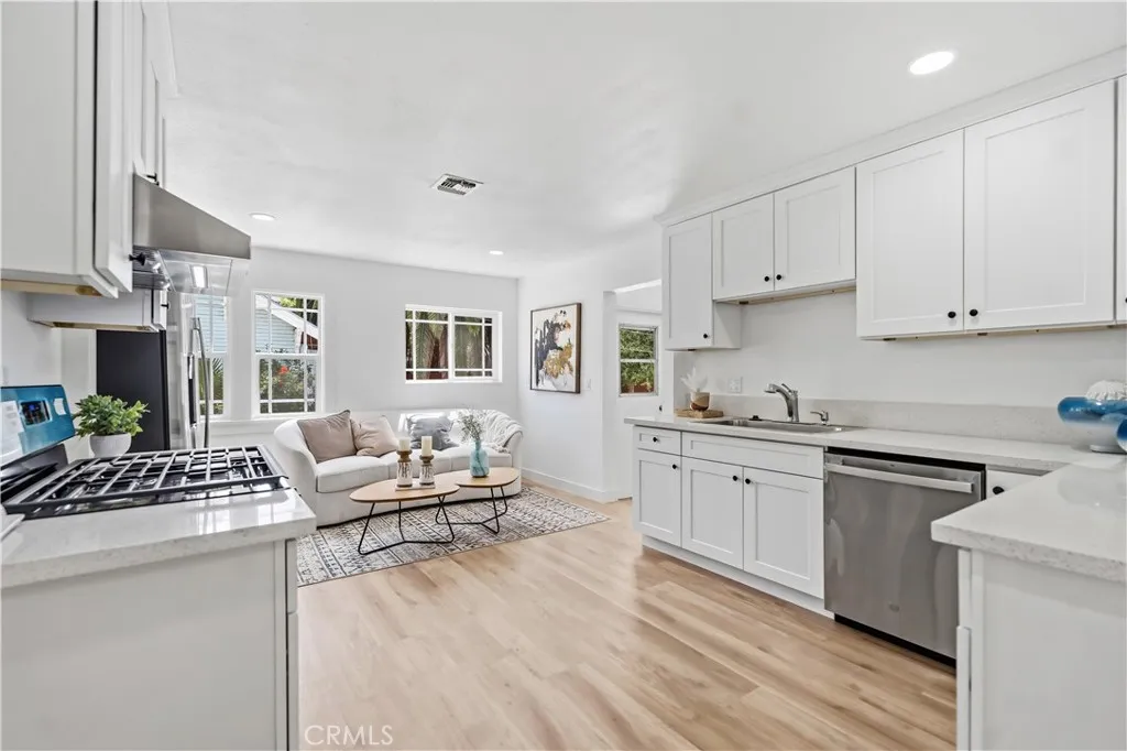 Additional image 39 of 332 Chester Place, Pomona, CA 91768