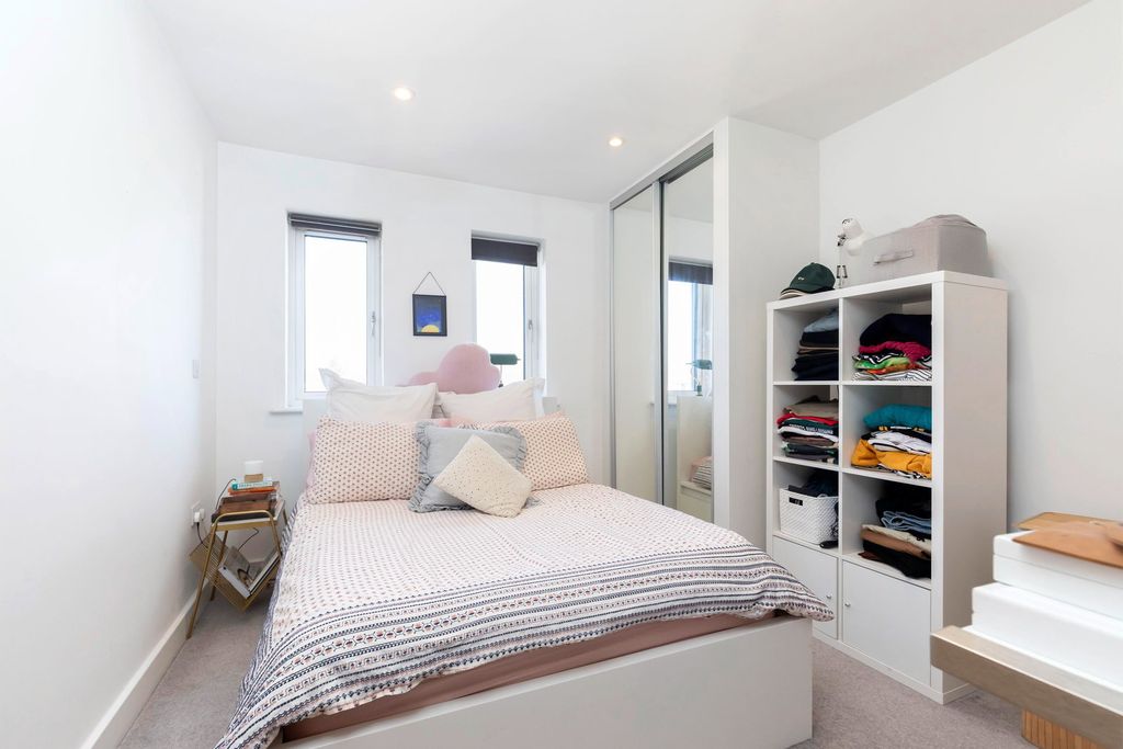 Additional image 7 of 2 bed flat for saleDuke Of Wellington Court, Fishers Lane, Cheltenham GL52