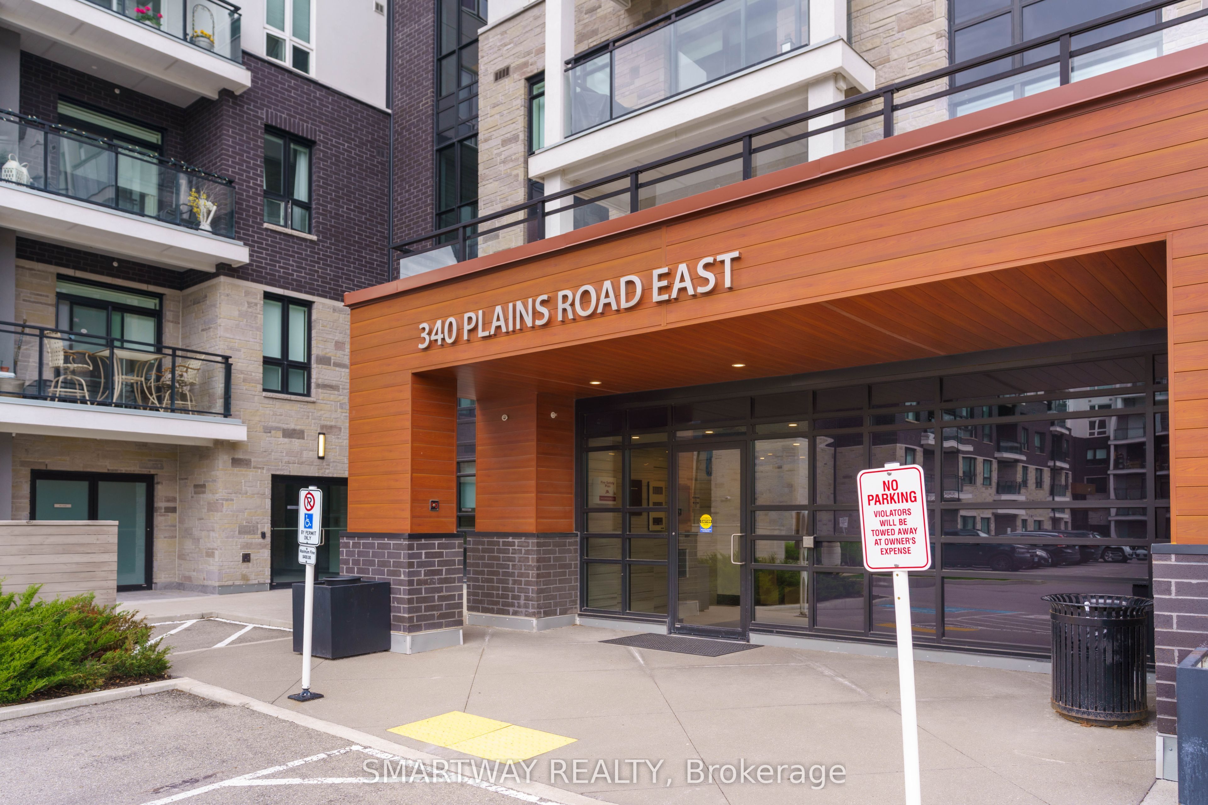 Additional image 3 of 203-340 Plains Road E, Burlington, ON, L7T 0C2