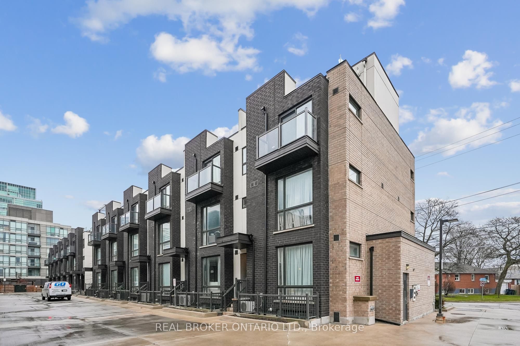 Additional image 2 of 46-26 Fieldway Road, Toronto, ON, M8Z 3L2